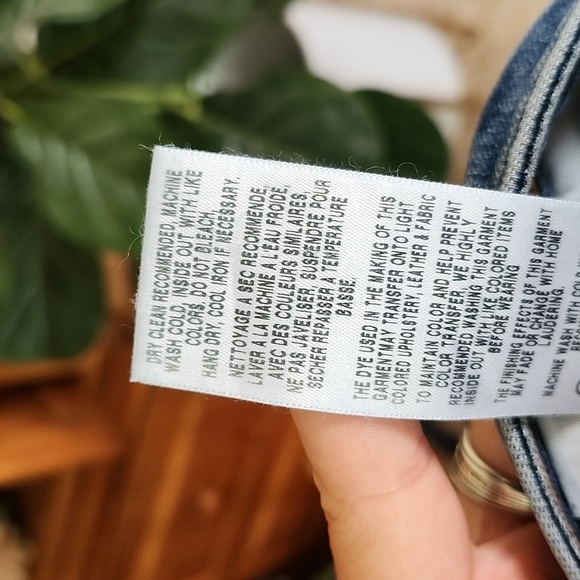 Joe's jeans Callie high rise cropped boot cut jeans frayed hem fades 2 light hem - Picture 10 of 10